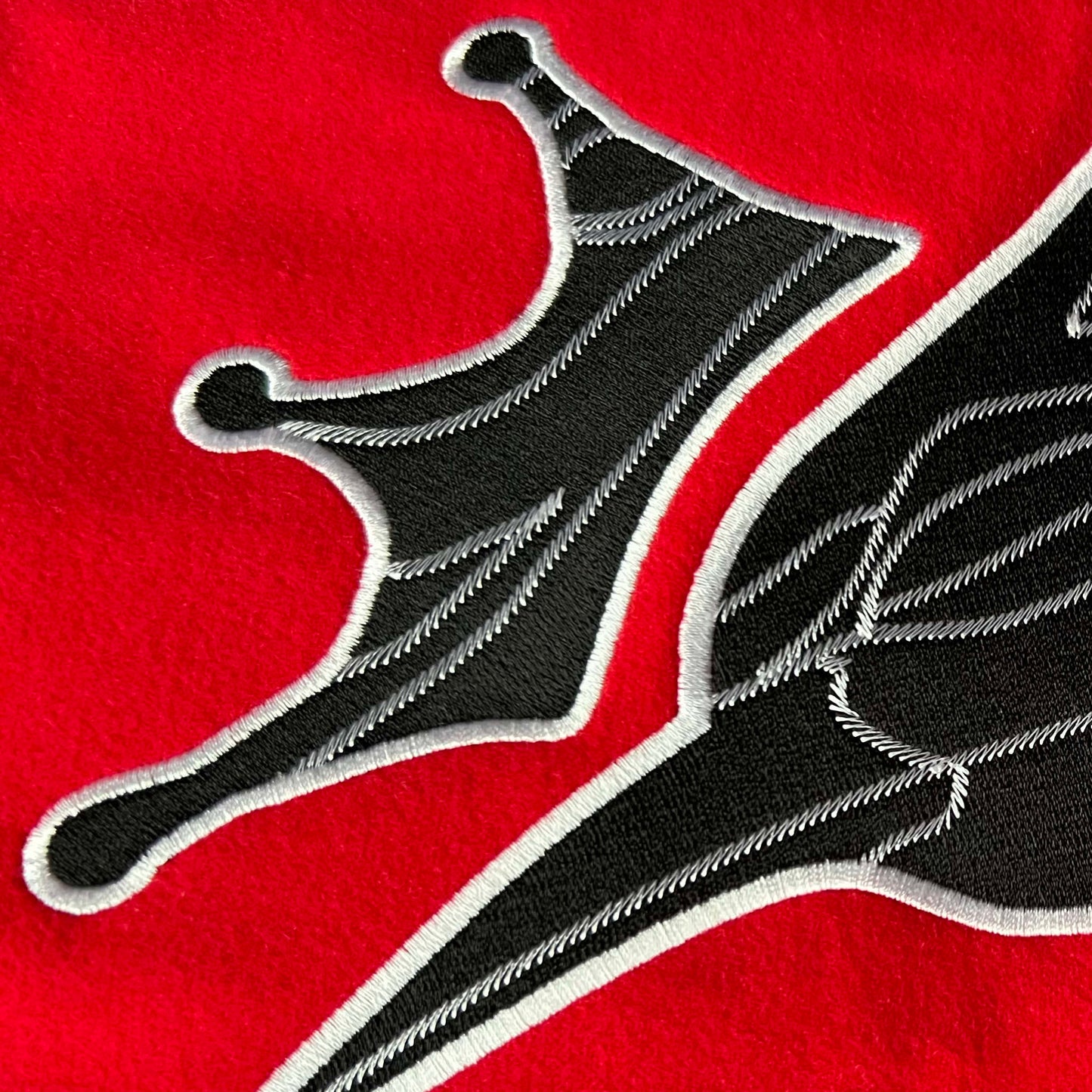 NEU! Mantel Taurino King rot