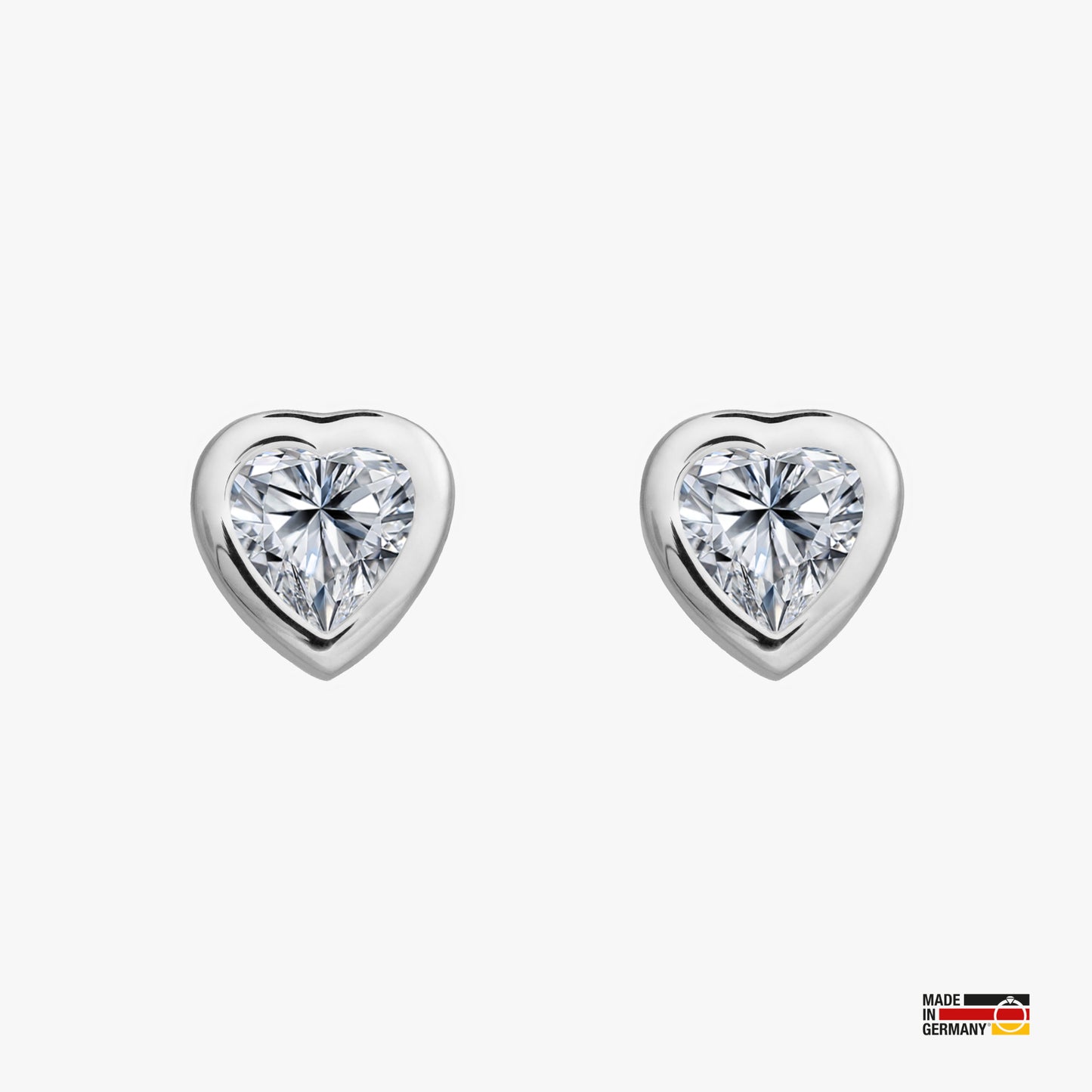 Pamoro® Ohrstecker Heartbeat aus echtem 925 Sterlingsilber - Eingefaßt sind 2 weiße Cubic Zirkonia im Herzschliff